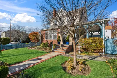 115 Wicks Lane, Malverne, NY 11565 - Photo 3