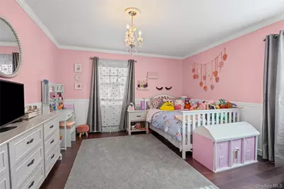 37 Lakeside Avenue, Lake Grove, NY 11755 - Photo 27