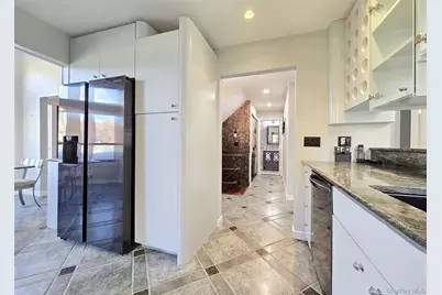 64 Timber Ridge Drive, Holbrook, NY 11741 - Photo 9