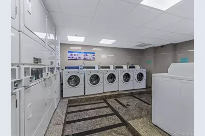 13338 Sanford Avenue #11C, Flushing, NY 11355 - Photo 23