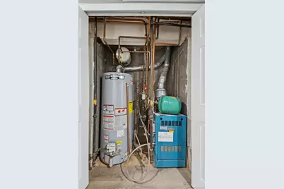 115 Schley Avenue, Albertson, NY 11507 - Photo 19