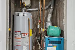 115 Schley Ave, Albertson, NY 11507 - Photo 19