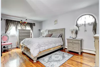 338 Cold Spring Road, Syosset, NY 11791 - Photo 13