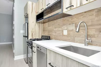 72-55 60th Lane, Ridgewood, NY 11385 - Photo 23