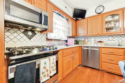 12815 133rd Avenue, Ozone Park, NY 11420 - Photo 7