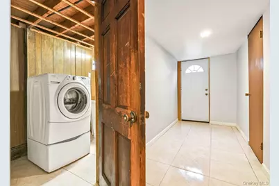 12815 133rd Avenue, Ozone Park, NY 11420 - Photo 17