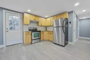 398 Glen Dr, Shirley, NY 11967 - Photo 17