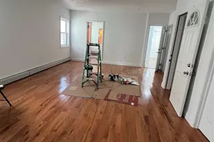 216-25 136th Rd, Springfield Gardens, NY 11413 - Photo 5