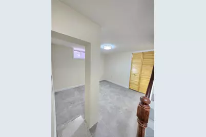 306 Beebe Road, Mineola, NY 11501 - Photo 19