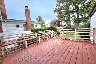 306 Beebe Rd, Mineola, NY 11501 - Photo 23