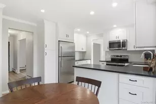 14 Flax Pond Woods Rd, Setauket, NY 11733 - Photo 17