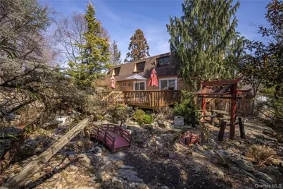 79 Tennyson Drive, Nanuet, NY 10954 - Photo 35