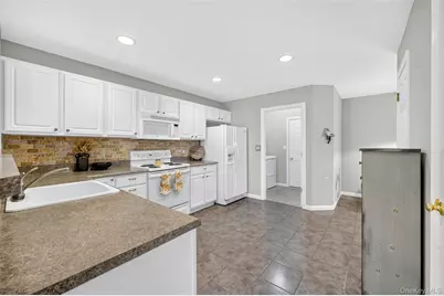 25 Osborne Glen, Poughquag, NY 12570 - Photo 11