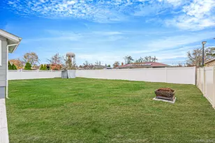 177 Sherman St, Brentwood, NY 11717 - Photo 33