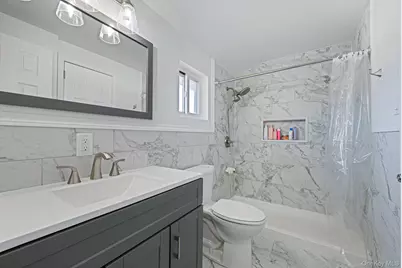 177 Sherman Street, Brentwood, NY 11717 - Photo 21