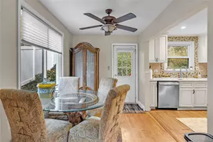 263 Melville Rd, Huntington, NY 11746 - Photo 9