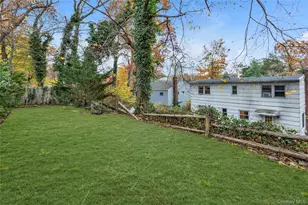 263 Melville Rd, Huntington, NY 11746 - Photo 21