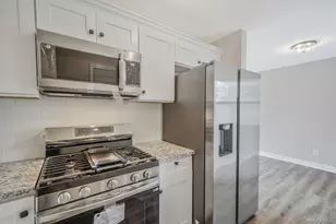 111 Merrill St, Brentwood, NY 11717 - Photo 13