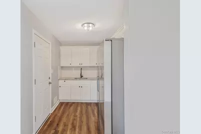 111 Merrill Street, Brentwood, NY 11717 - Photo 11