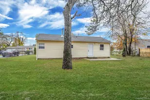 111 Merrill St, Brentwood, NY 11717 - Photo 25