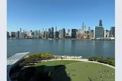 52-03 Center Boulevard #928, Long Island City, NY 11101 - Photo 1