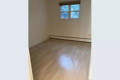 3724 Brookside Street, Little Neck, NY 11363 - Photo 5