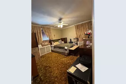 915 E 222nd Street, Bronx, NY 10469 - Photo 7