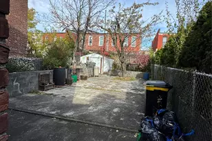 915 E 222nd St, Bronx, NY 10469 - Photo 3