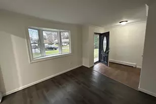 7 Heather Ct, Centereach, NY 11720 - Photo 7