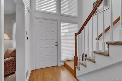 4 Club Drive N #4, Jericho, NY 11753 - Photo 3