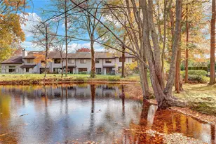 4 Club Dr N, Jericho, NY 11753 - Photo 25