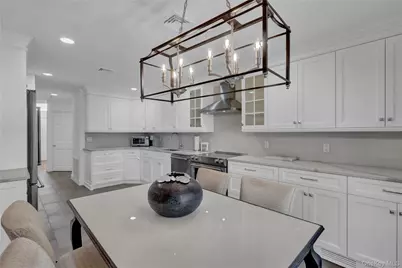 4 Club Drive N #4, Jericho, NY 11753 - Photo 11