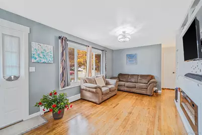 307 Jefferson Drive, Mastic Beach, NY 11951 - Photo 7