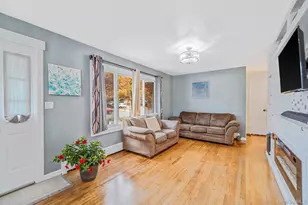 307 Jefferson Dr, Mastic Beach, NY 11951 - Photo 7