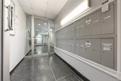 215 E 77th Street #4D, New York, NY 10075 - Photo 13