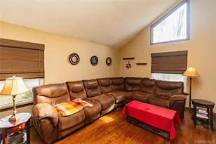 20 Cherrywood Dr, Goshen, NY 10924 - Photo 7