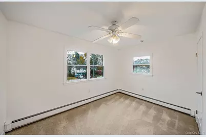 72 Ruland Road, Selden, NY 11784 - Photo 21