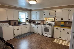 206 Mill St, Poughkeepsie, NY 12601 - Photo 3