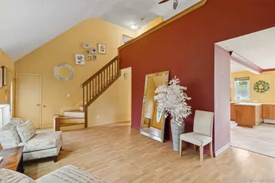 3 Meadowgrass Lane, Southampton, NY 11968 - Photo 11