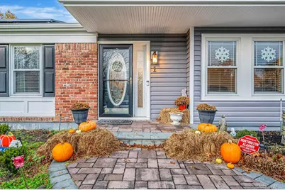 1 Fuller Drive, Ridge, NY 11961 - Photo 5