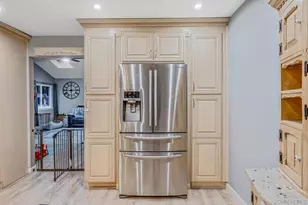 1 Fuller Dr, Ridge, NY 11961 - Photo 15