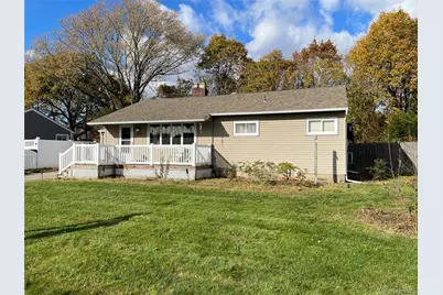 335 Alfred Street, North Babylon, NY 11703 - Photo 25