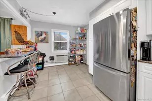 16 Rigby St, Yonkers, NY 10704 - Photo 3