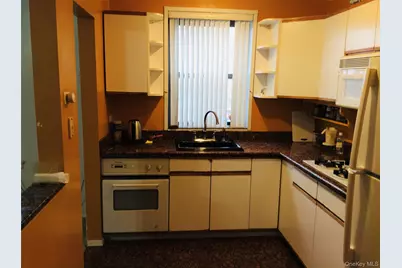 204-15 Foothill Avenue #A53, Hollis, NY 11423 - Photo 5