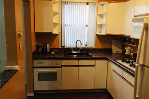 204-15 Foothill Ave, Hollis, NY 11423 - Photo 5