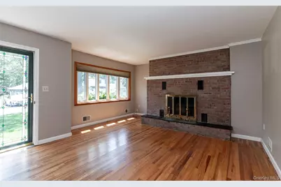 116 Highway Avenue, Congers, NY 10920 - Photo 11