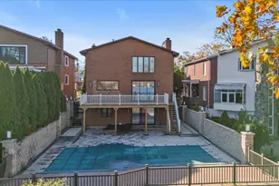 29-41 218th St, Bayside, NY 11360 - Photo 35