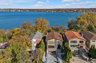 29-41 218th St, Bayside, NY 11360 - Photo 37