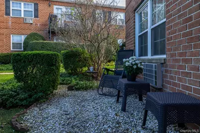 307-13 Hicksville Road #13, Bethpage, NY 11714 - Photo 17