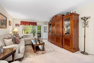 307-13 Hicksville Road #13, Bethpage, NY 11714 - Photo 15